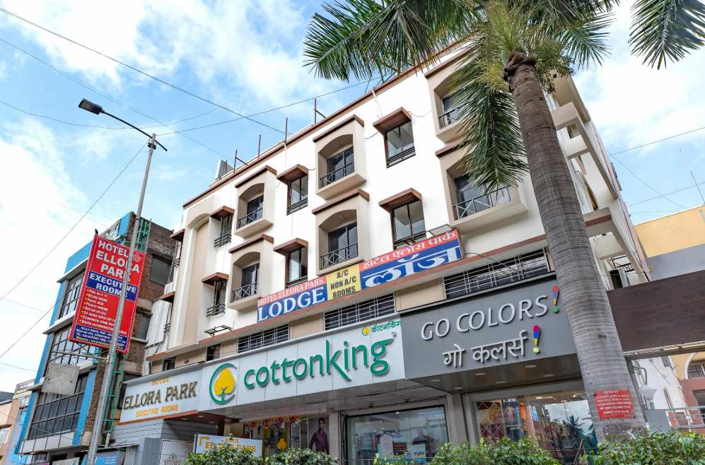 undefined Hotel Ellora Park 6
