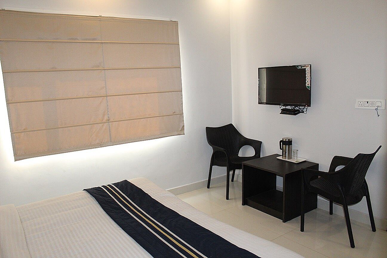 Hotel Shivaye The Boutique PREMIUM DOUBLE BED 7
