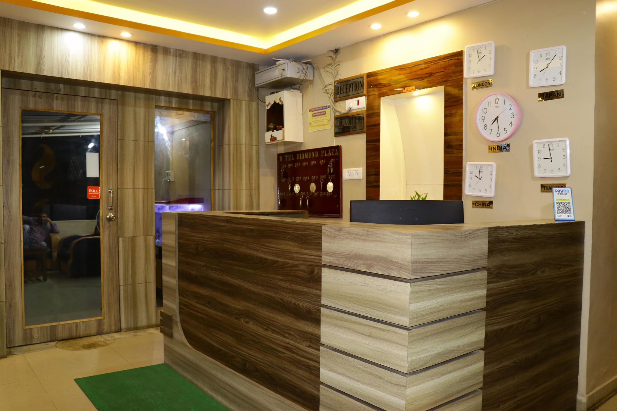 Hotel Diamond Plaza