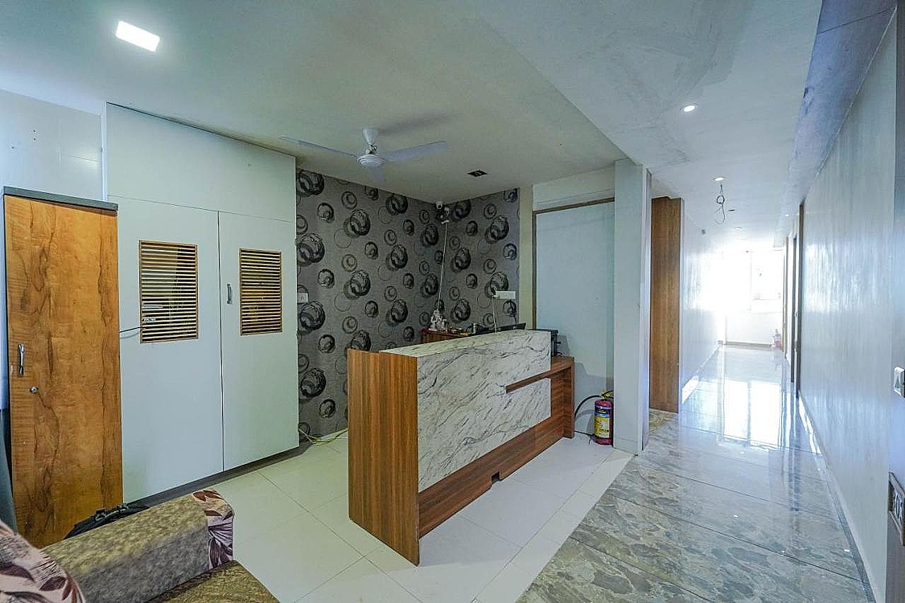 undefined Hotel New Empire 2