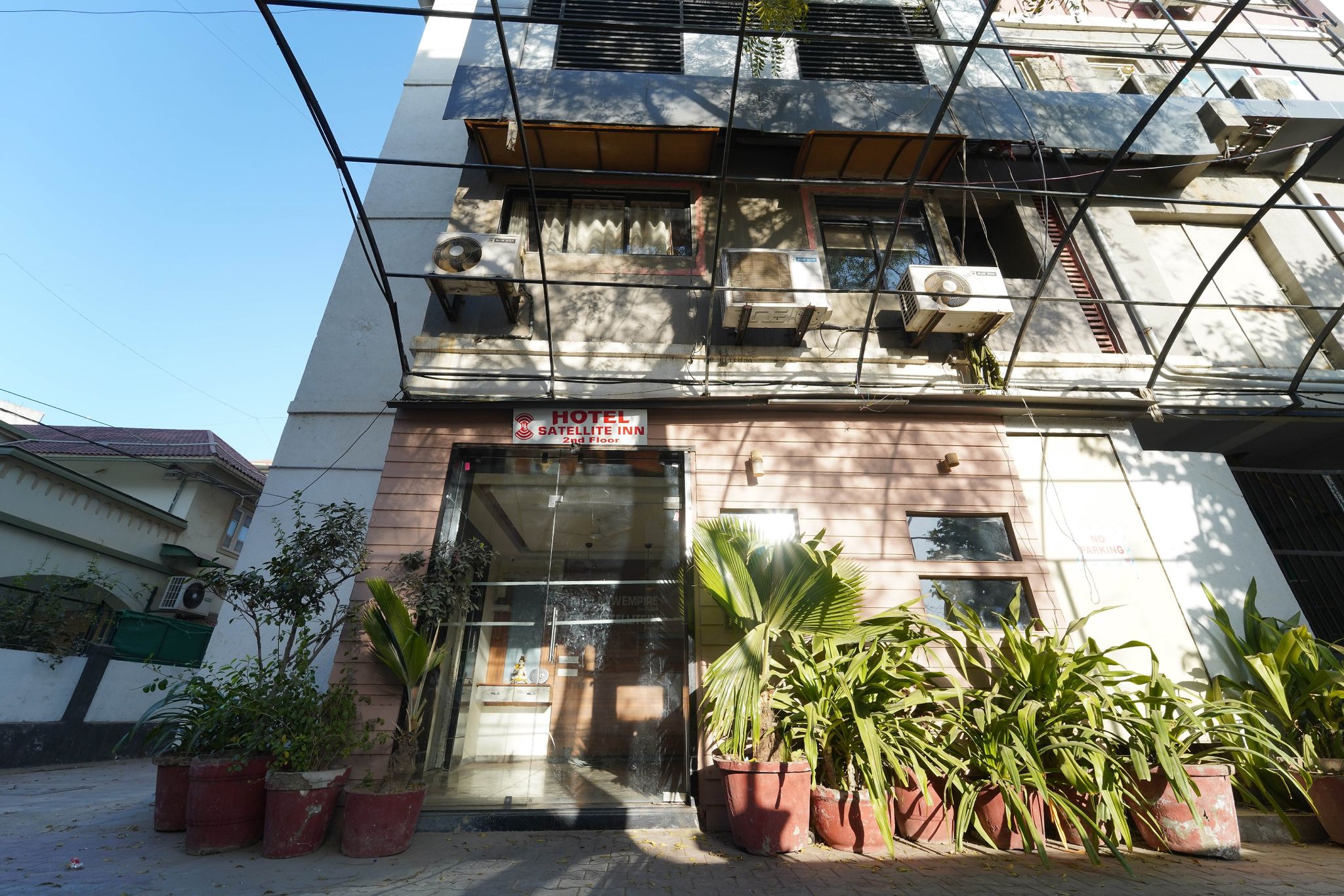 undefined Hotel New Empire 6