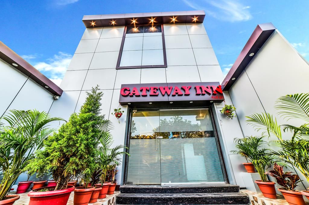 undefined Hotel Gate Way Inn