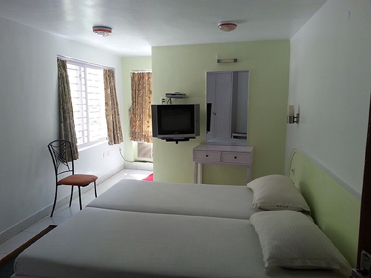Marble Palace Guest House Super Deluxe Room 2