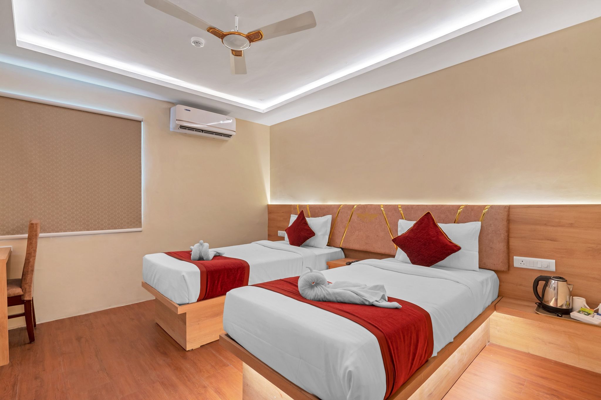 SM Deccan Park Superior twin room 2