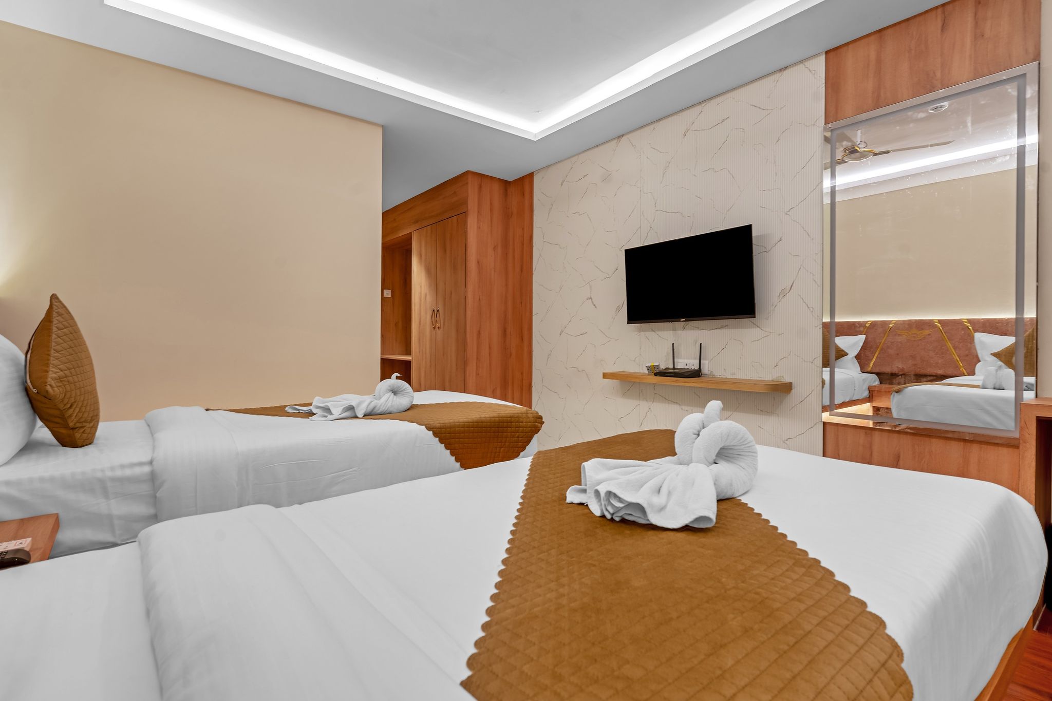 SM Deccan Park Superior twin room 3