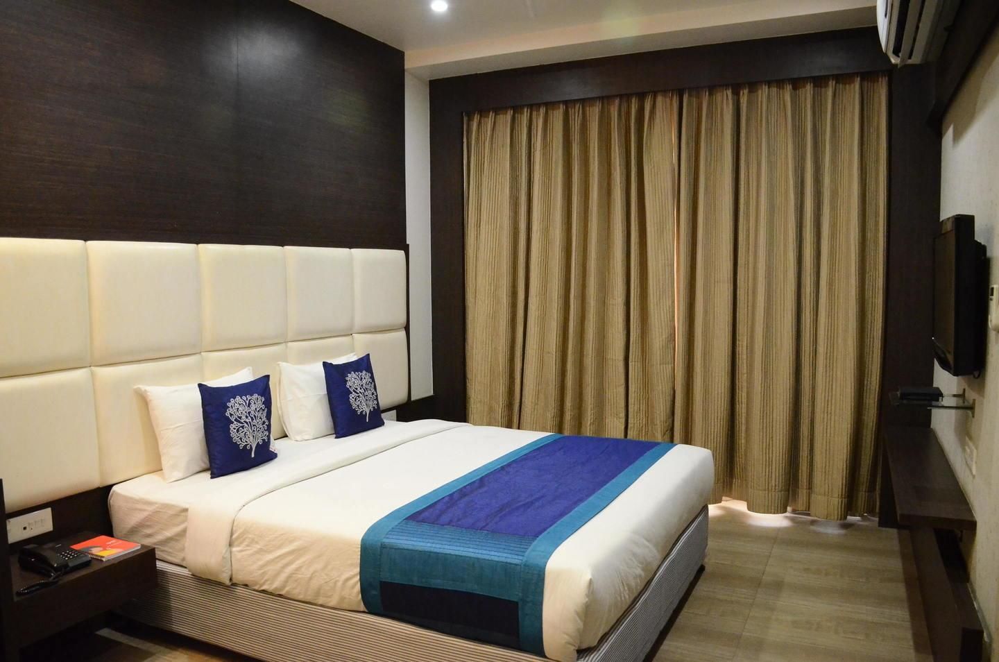 Hotel Sai Vijay Standard AC Room