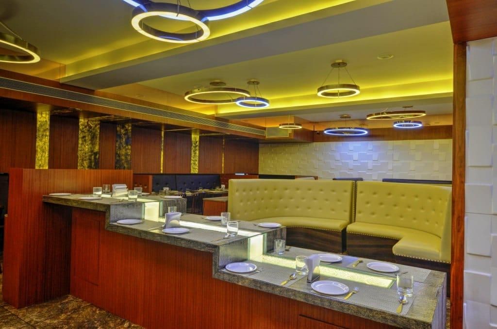 Hare Krishna Hotel Super Deluxe Room 4