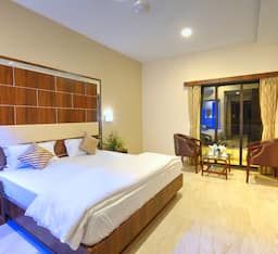 Hare Krishna Hotel Super Deluxe Room 2