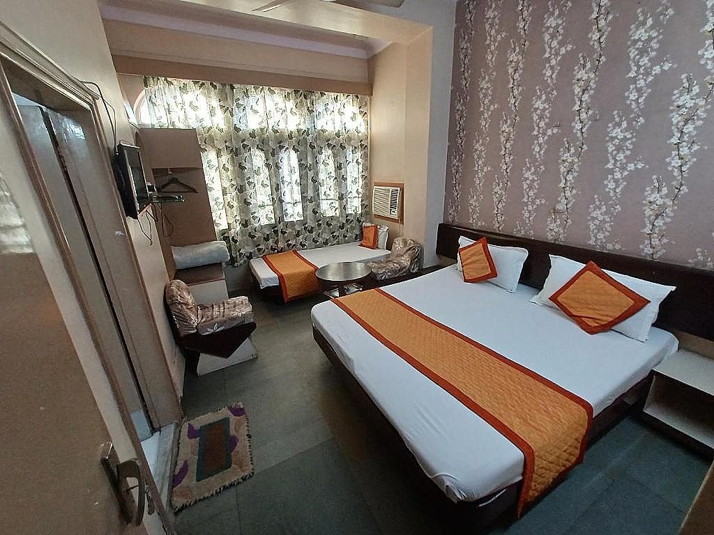 undefined Kailash Hotel 9