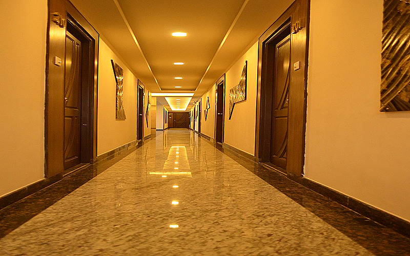 undefined Emerald Manor 7
