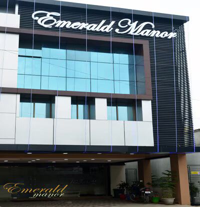 undefined Emerald Manor