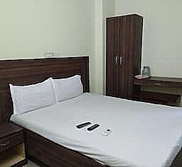Deluxe AC