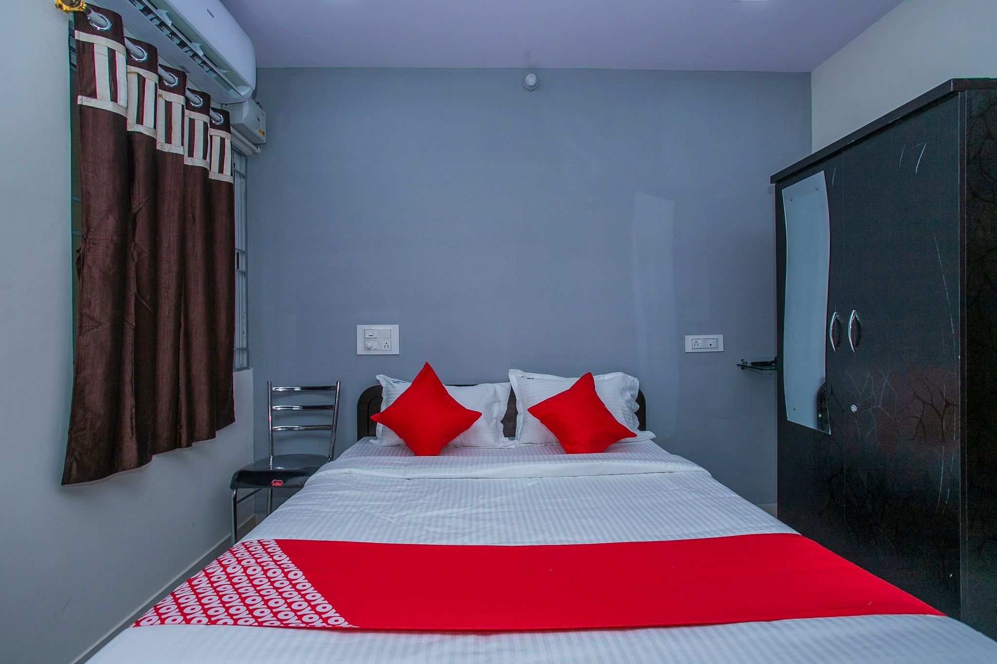 undefined OYO 19934 Hotel Golden Arch 5