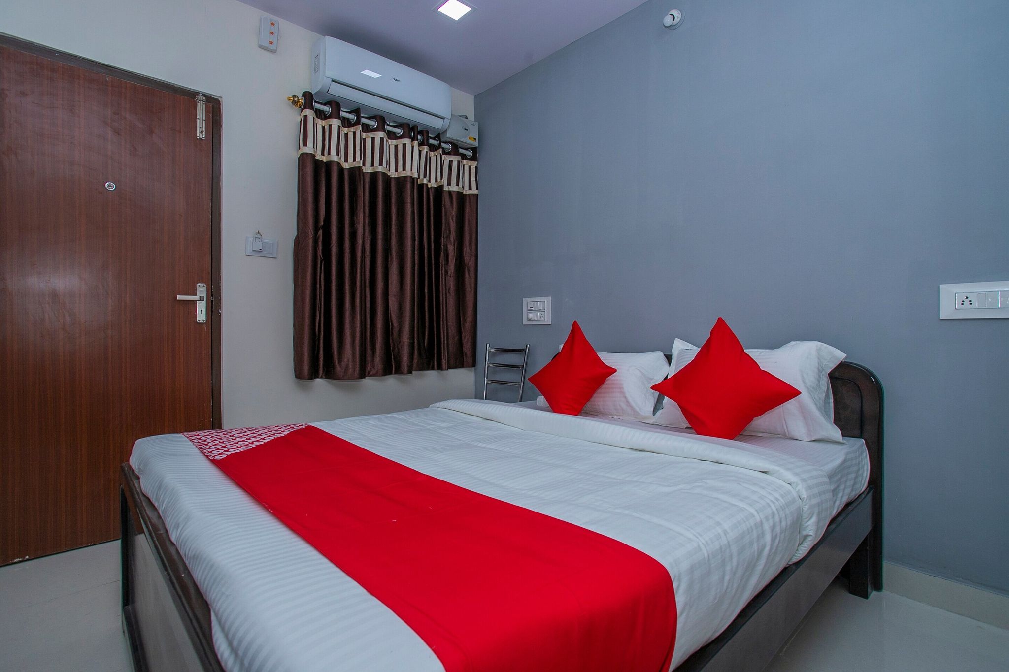 undefined OYO 19934 Hotel Golden Arch 9