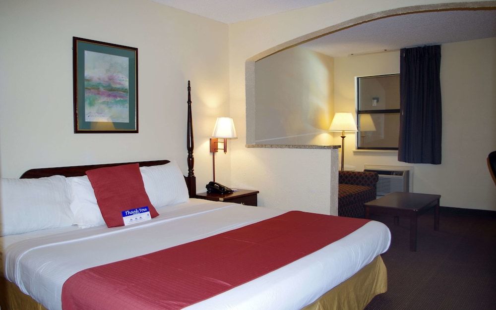 Suite, 1 King Bed