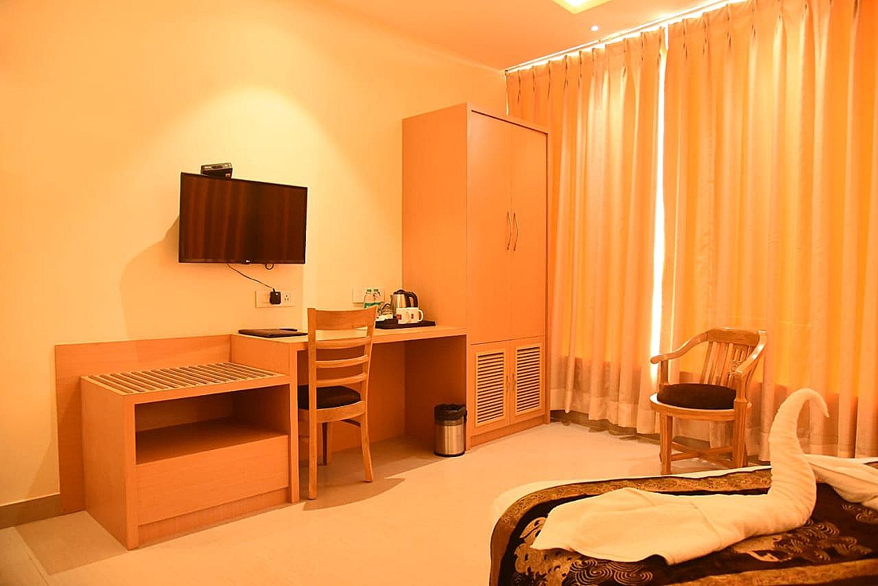 Hotel Vagmi Deluxe Room 15