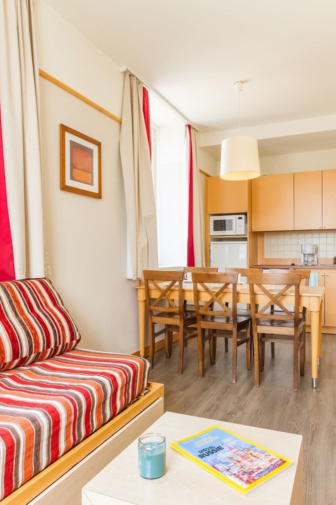 Pierre & Vacances Residence Le Moulin des Cordeliers Loches Standard - Apartment 6 people - 2 bedrooms 5