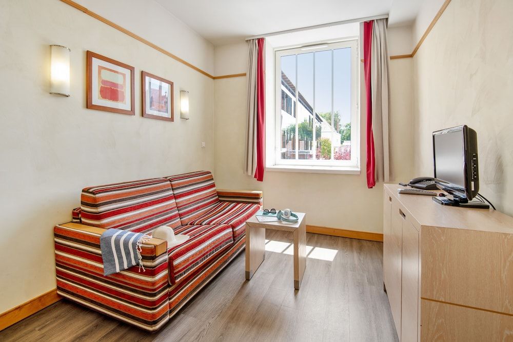 Pierre & Vacances Residence Le Moulin des Cordeliers Loches Apartment 4 people - 1 bedroom 4