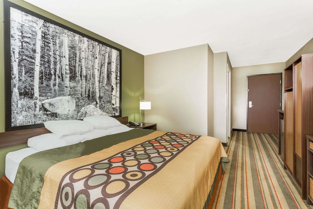 Room, 1 King Bed, Accessible, Non Smoking (Mobility)