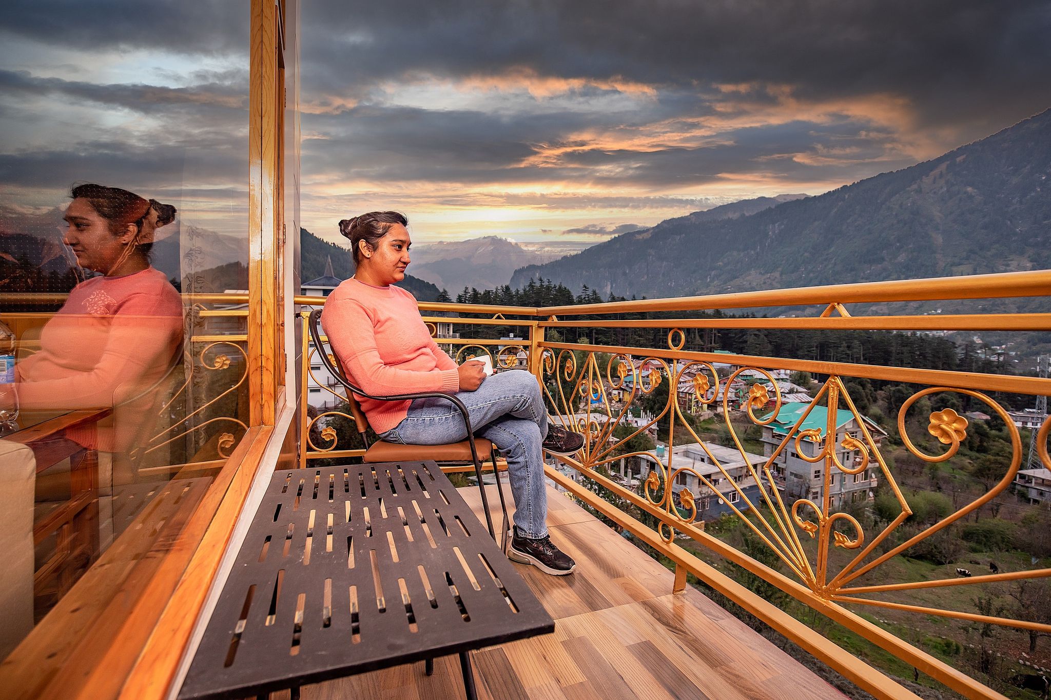 Smuggler Resort By West Western -Centrally Heated & Air Cooled ,Manali  Barbossa Room Mountain & valley View with Balcony (Hot & Cold AC) 7