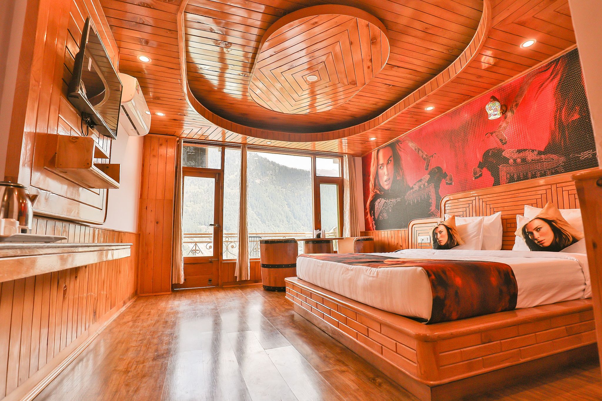 Smuggler Resort By West Western -Centrally Heated & Air Cooled ,Manali Elizabeth Room mountain view with Balcony (Hot & Cold AC) 8