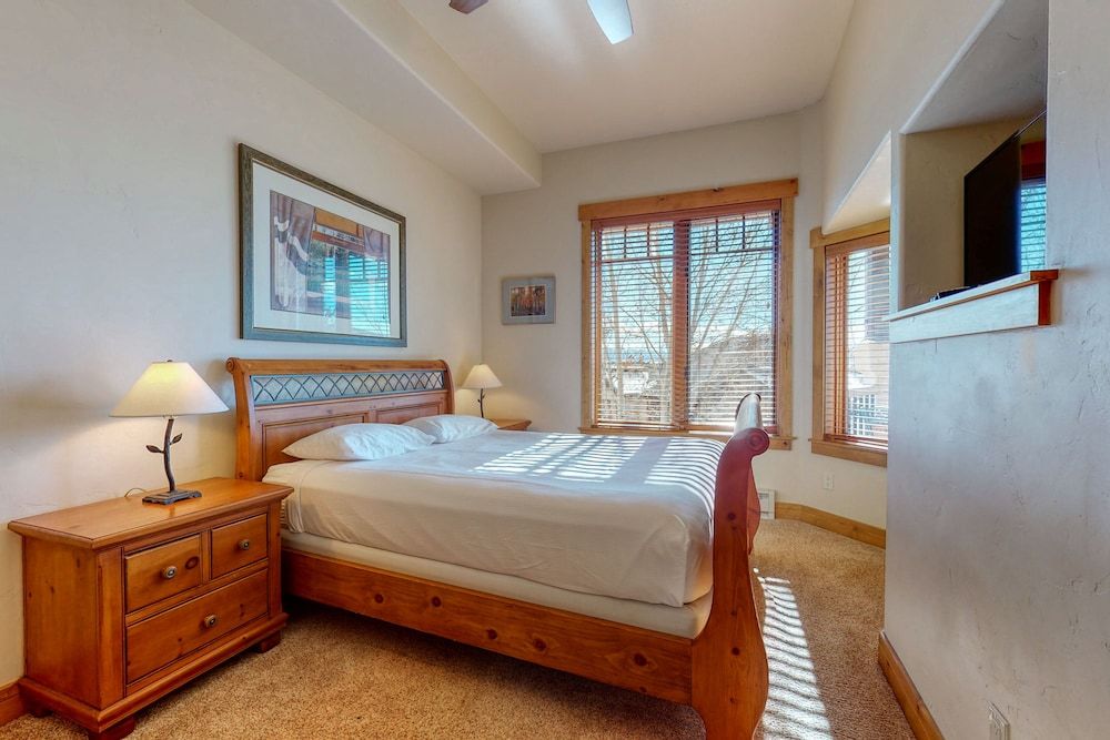 Condo, 4 Bedrooms