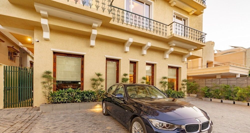 undefined Hotel Seventh Square 7