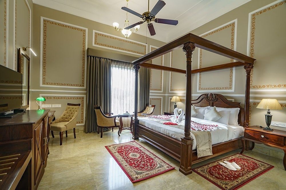 Hotel Seventh Square Premium Room