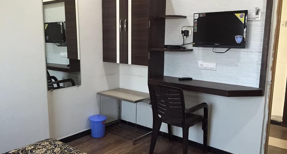 undefined Hotel Vikas Palace 8