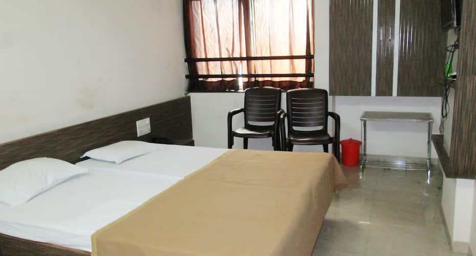 undefined Hotel Vikas Palace 9
