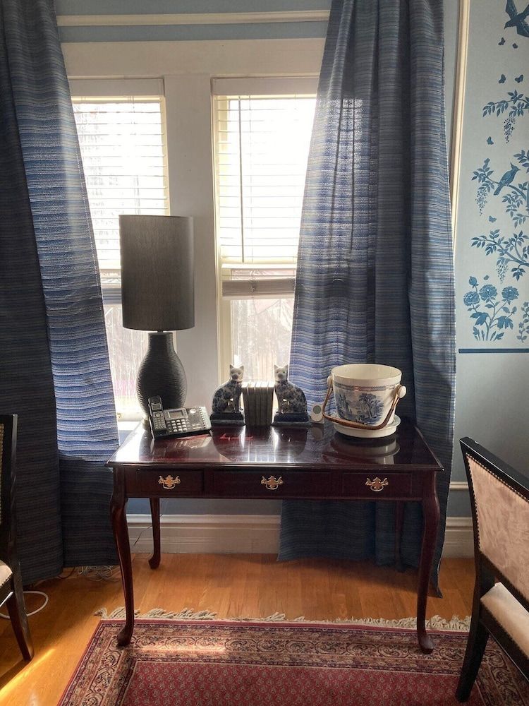 The Villa Toscana Double Room, Shared Bathroom (Art Deco) 13