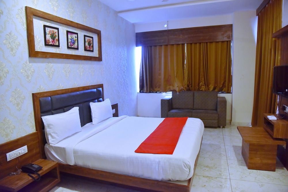 undefined Hotel Krishna Palace 5