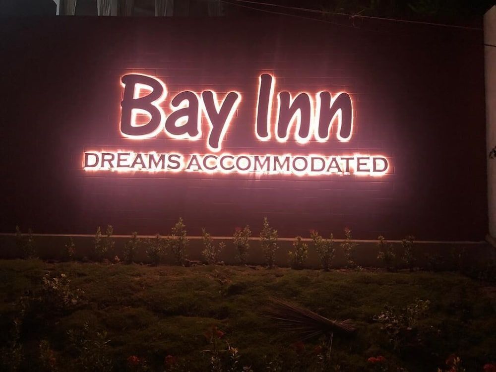undefined Bay Inn 7