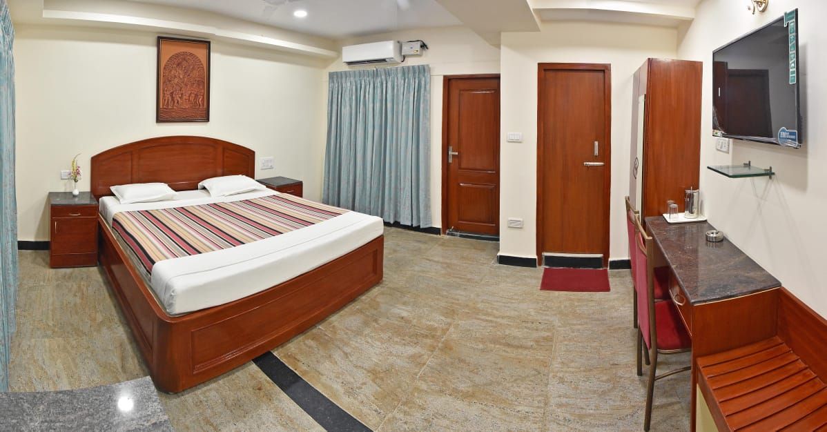 undefined Bay Inn 9
