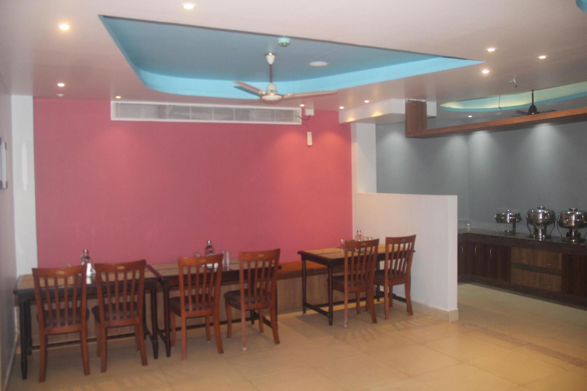 Food & Dining