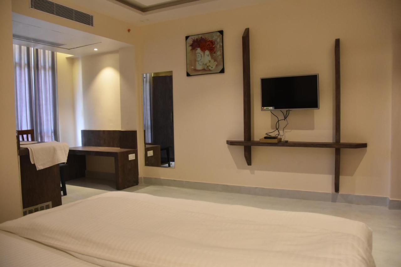 Hotel Serene Palace Standard AC Room 7