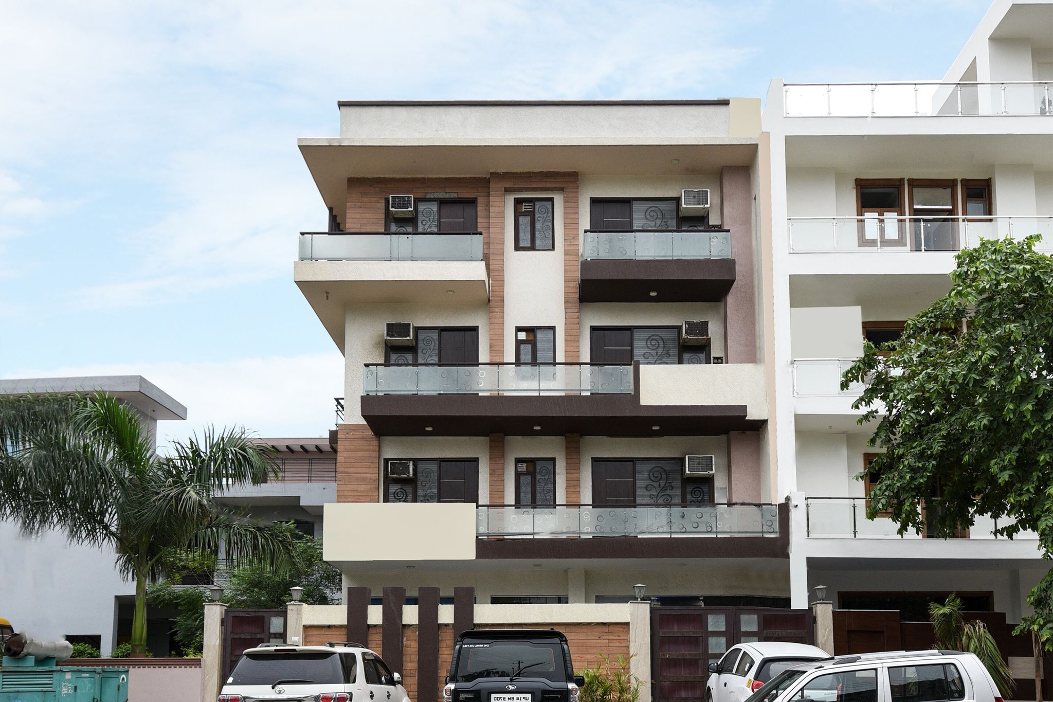 Flagship Near Redikuppam Main Road Near Juhu Beach