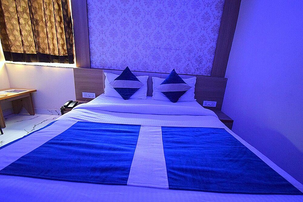 Hotel New Pathik Deluxe AC Room 25