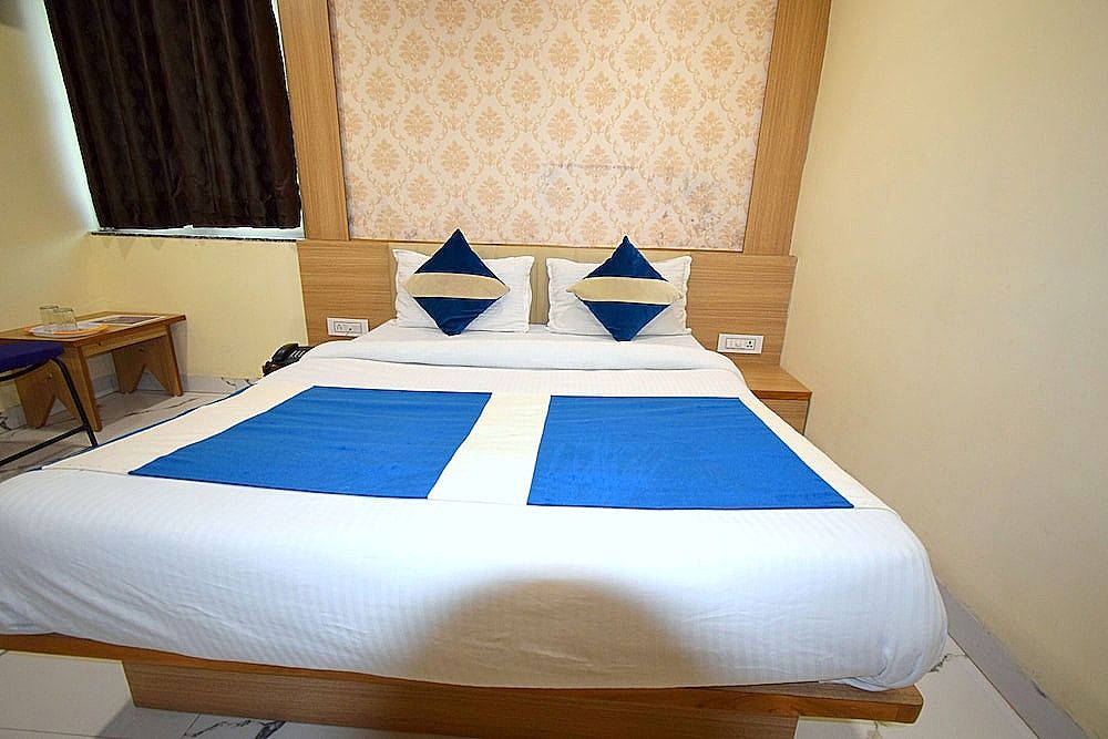 Hotel New Pathik Deluxe AC Room 15