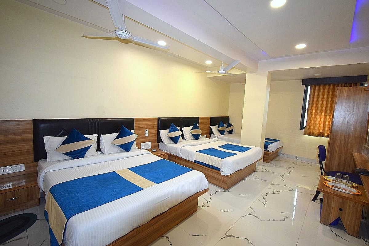 undefined Hotel New Pathik 8