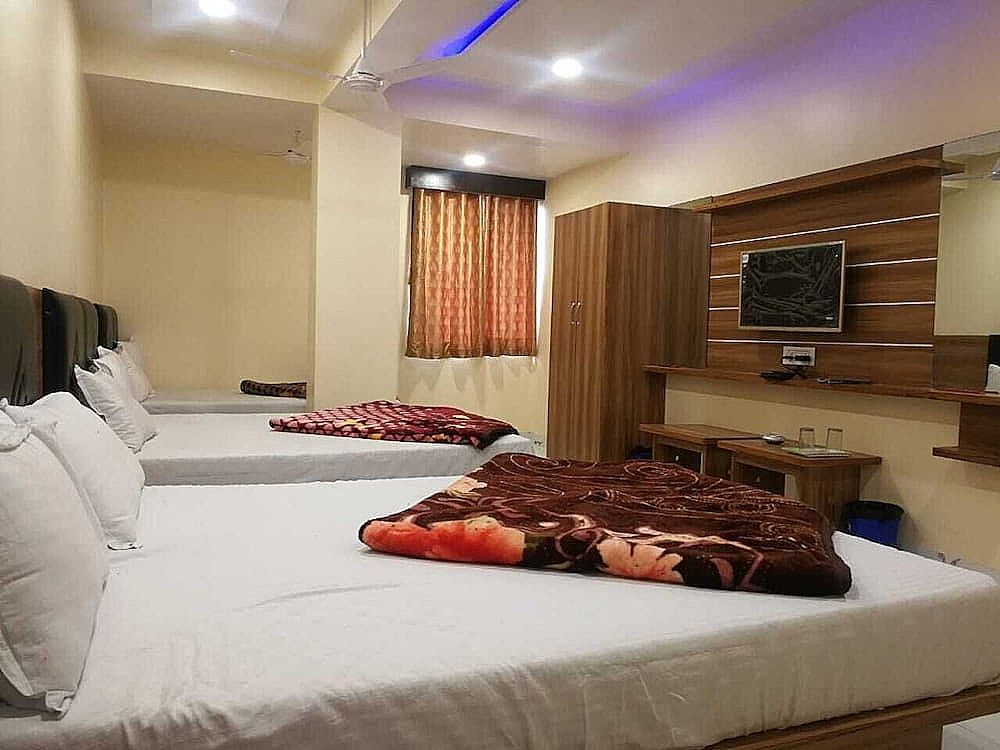 undefined Hotel New Pathik 2