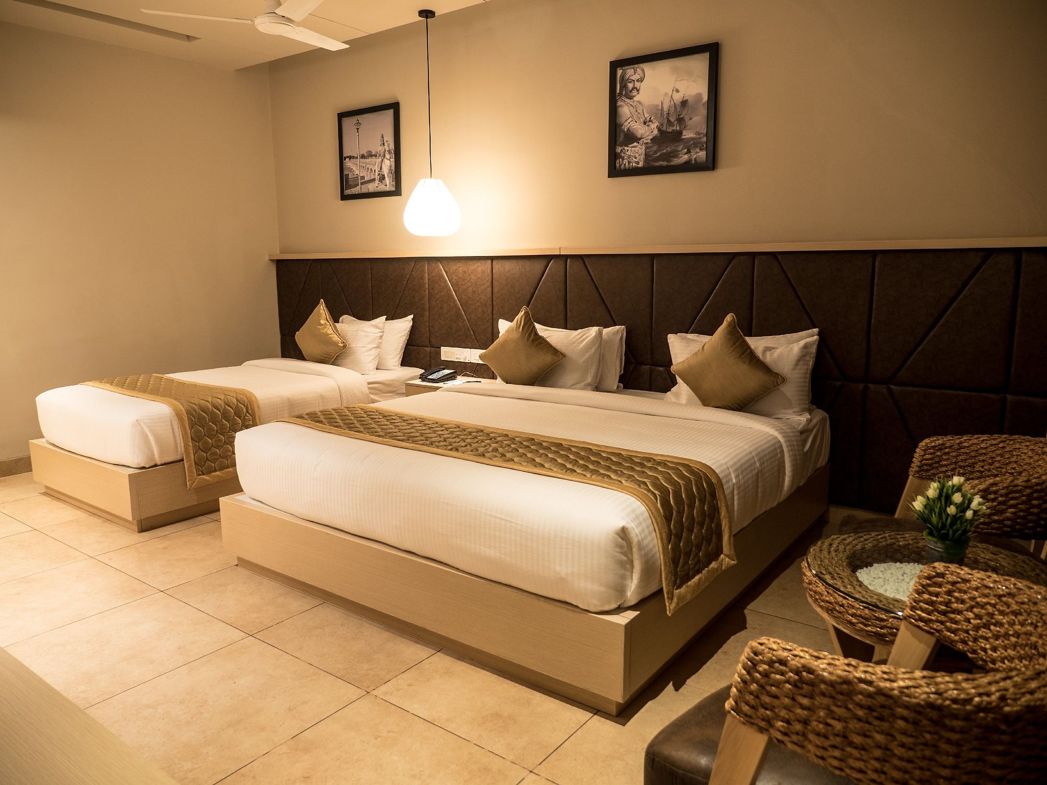 Cholaa Dynasty Executive Triple 2