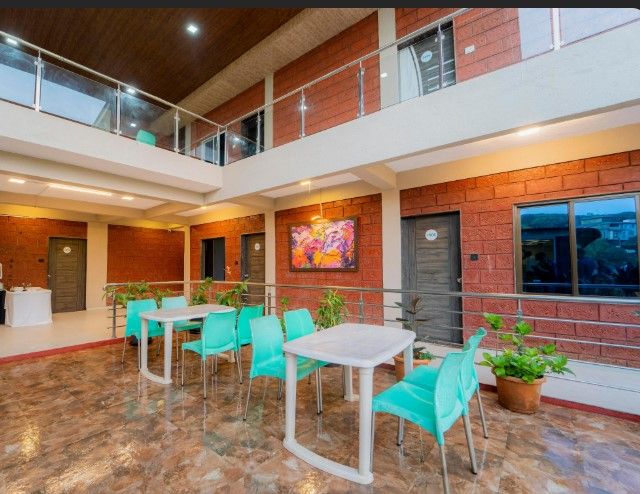 undefined Treebo Iceberg 4