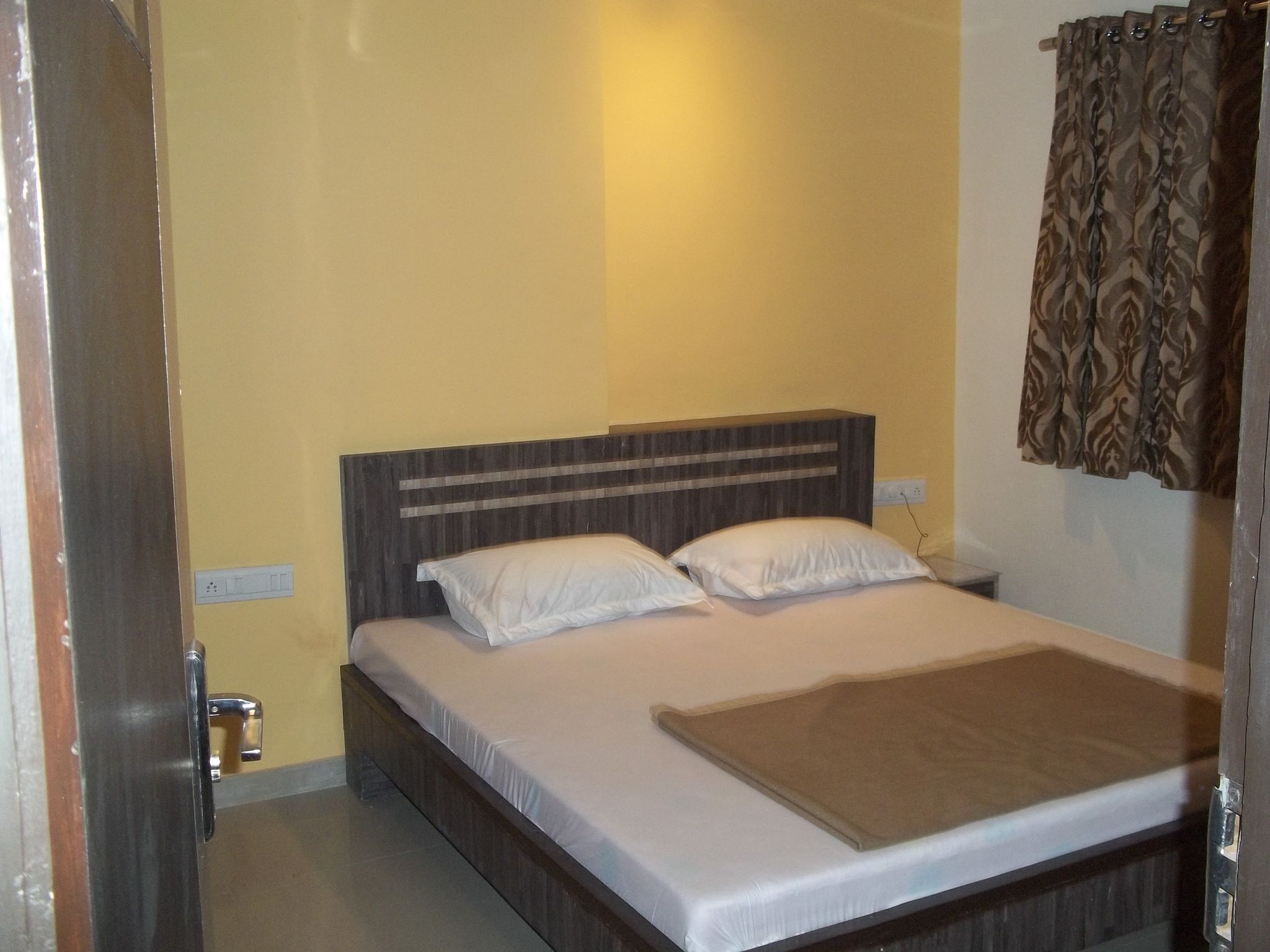 Non Ac Room