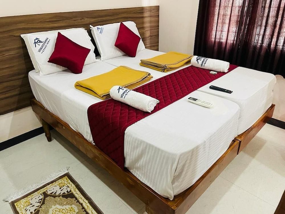 undefined NB Venkateswara Grand Inn Hotel 5