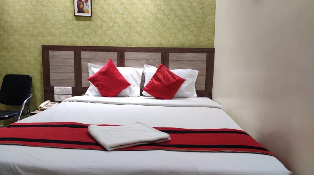 Welcome Regency Standard AC Room Double 3