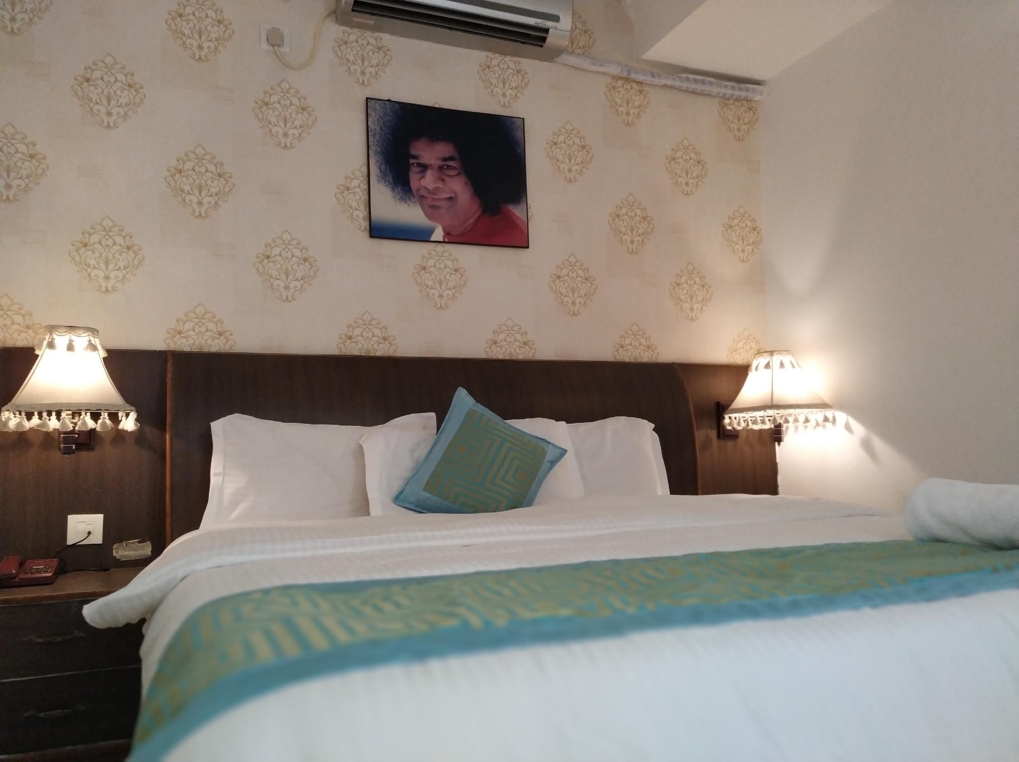 Aum Hotel Standard Room 3