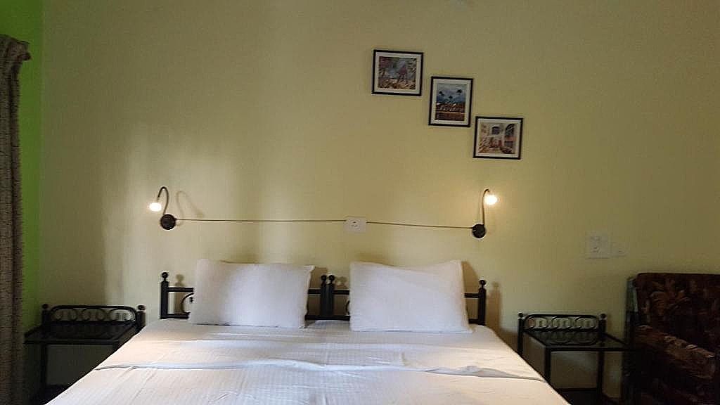 John's Highland Comfort (Guest House) Luxurious Double or Twin Room 15