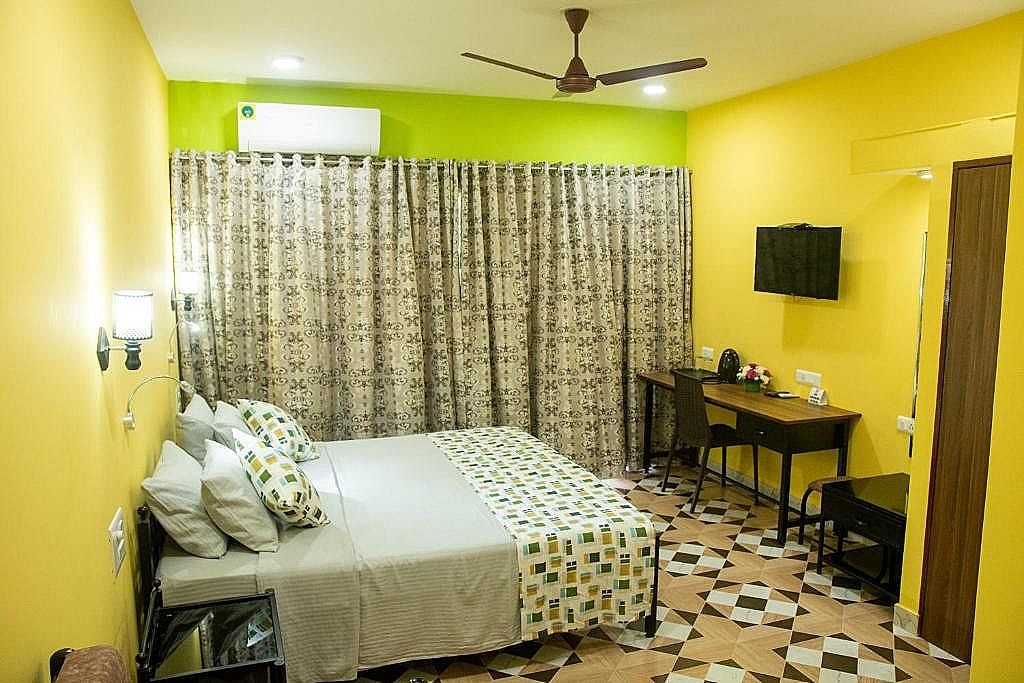 John's Highland Comfort (Guest House) Junior Suite with Balcony 3