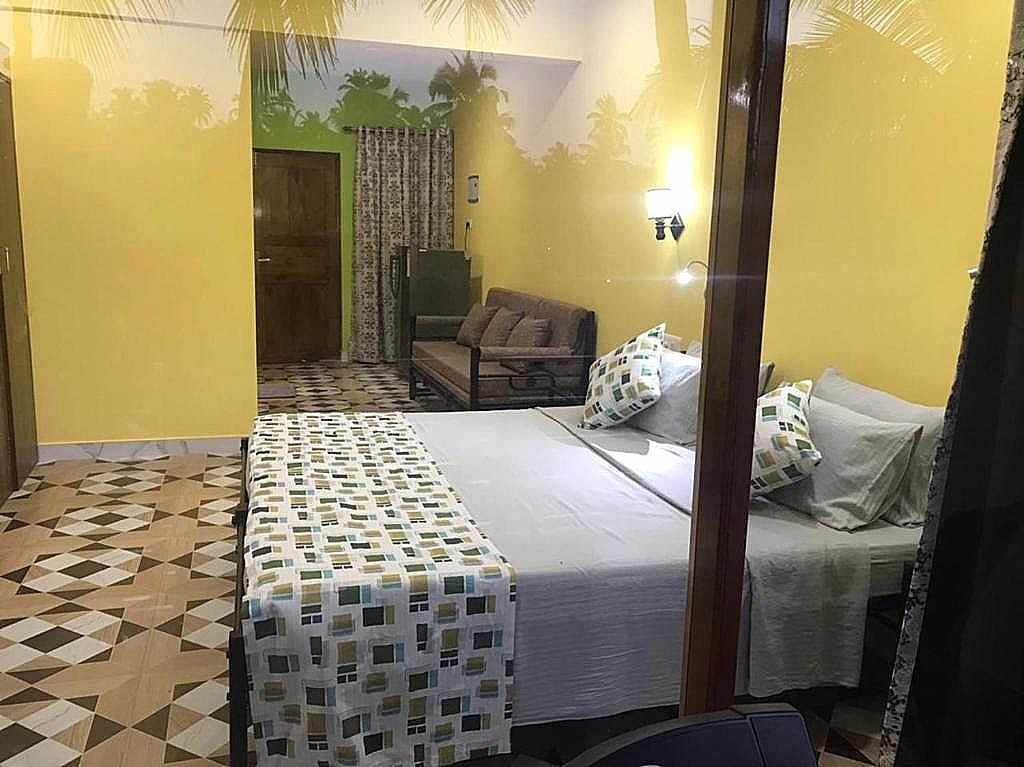 John's Highland Comfort (Guest House) Junior Suite with Balcony 4
